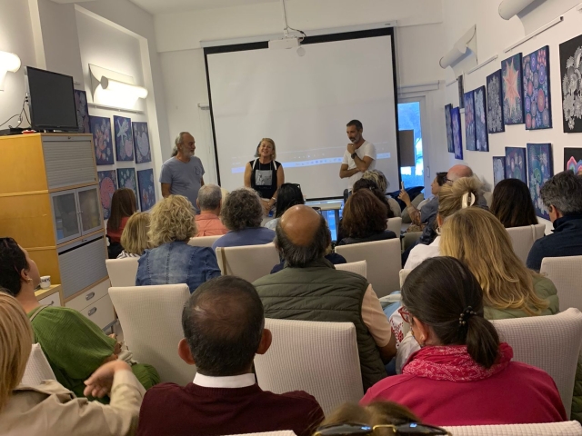 PHOTO-2024-10-20-22-02-40