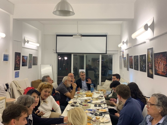 2d16fe71-bfb0-423f-b666-e6a3b6753d67