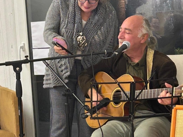 0d265881-266d-4351-b6c9-4b053bd142e3