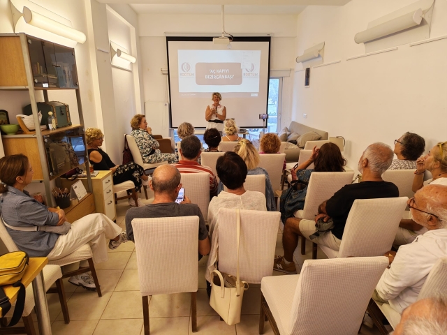 8106f2f1-85e0-4f54-8f6e-42b3390c5476