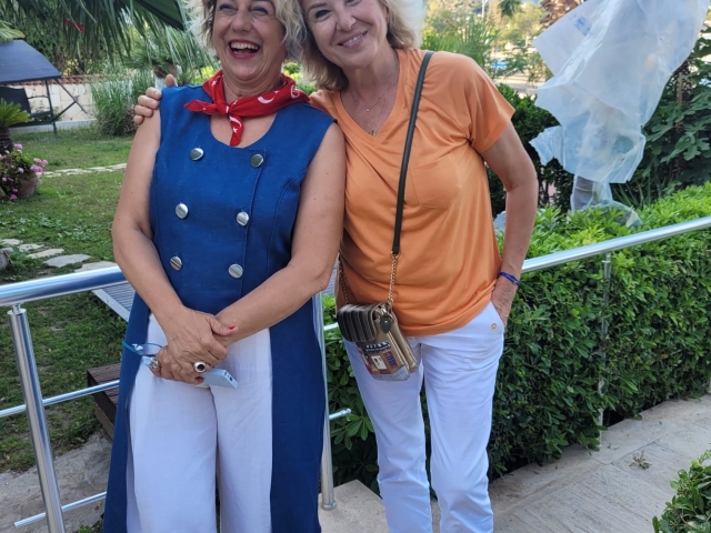 8f43b42a-9c7d-452c-910c-49f79f1a04c0