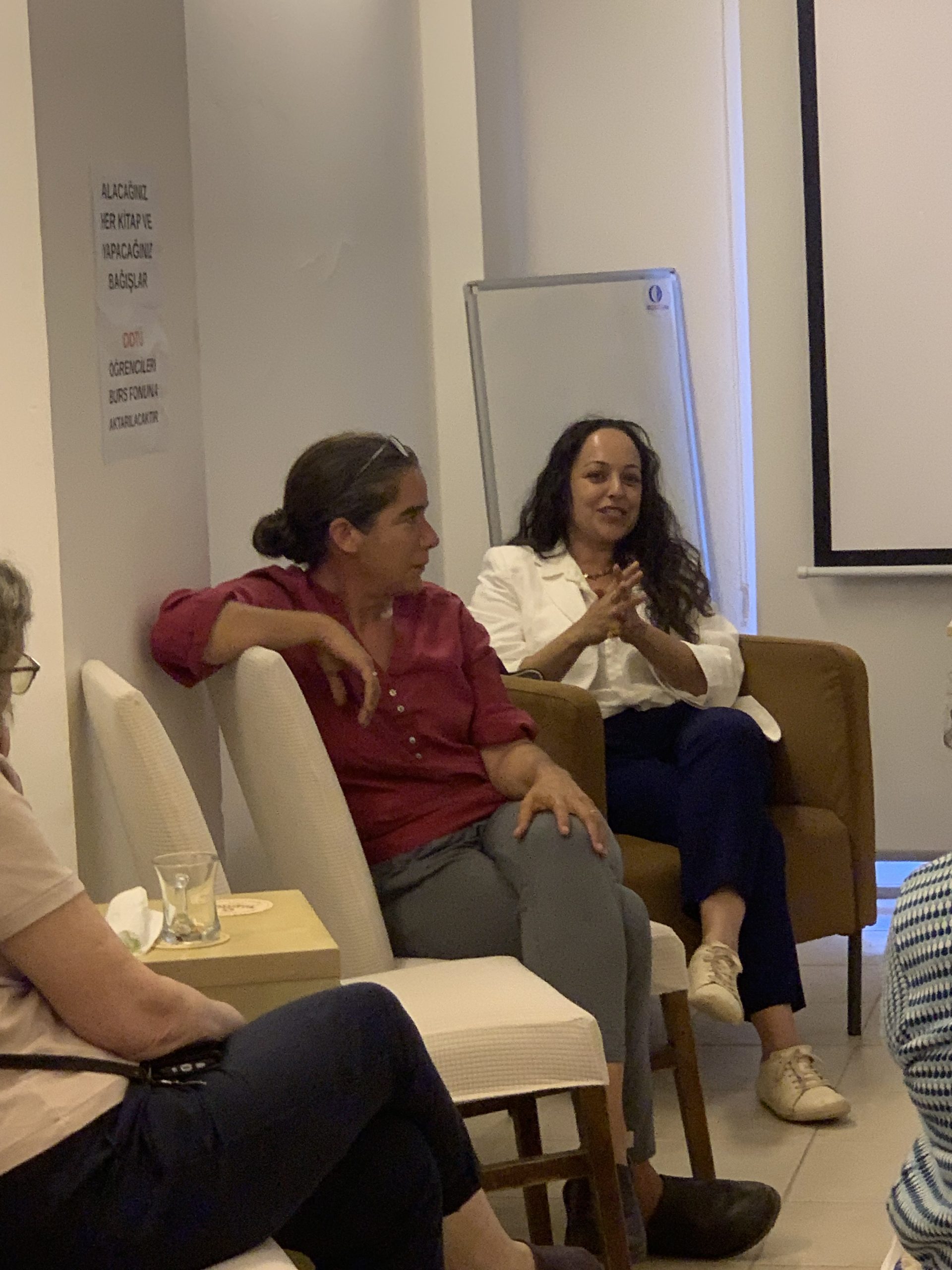 “Sınırsız Sahneler” Eren Levendoğlu